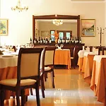 Hotell E Arte Center
