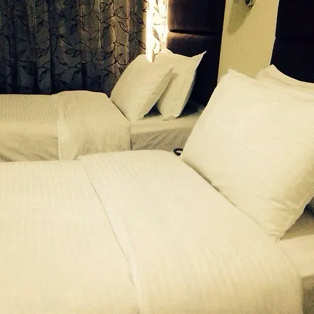 E Arte Center Hotel Tirana