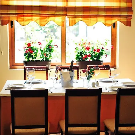 E Arte Center Tirana