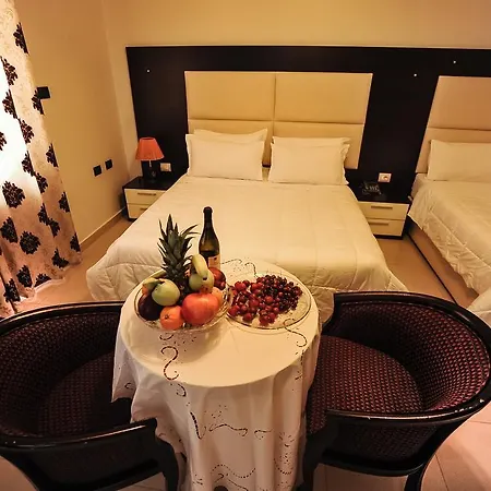 E Arte Center Hotel 3*