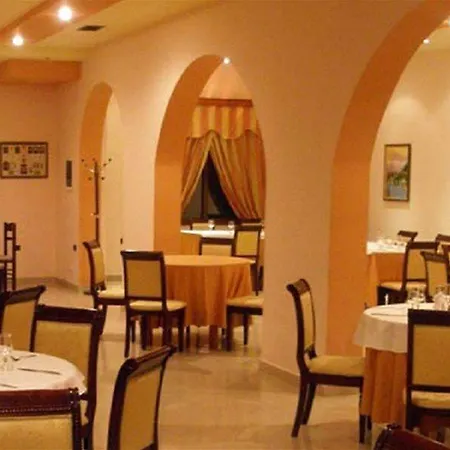 Hotel E Arte Center