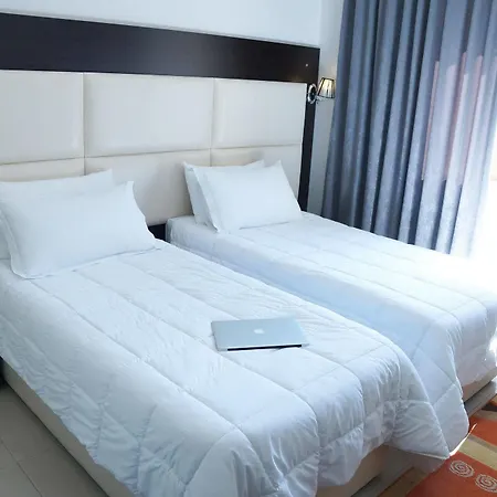 Hotel E Arte Center Tirana