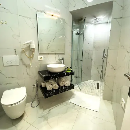 Hotel E Arte Center Tirana
