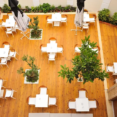 E Arte Center Tirana