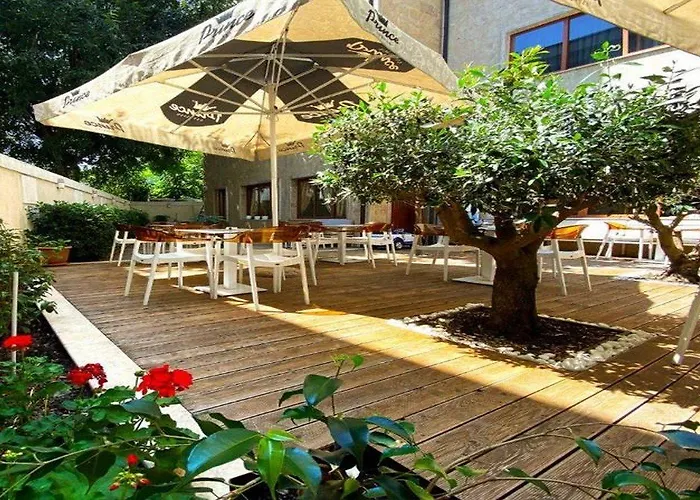 Hotel E Arte Center Tirana